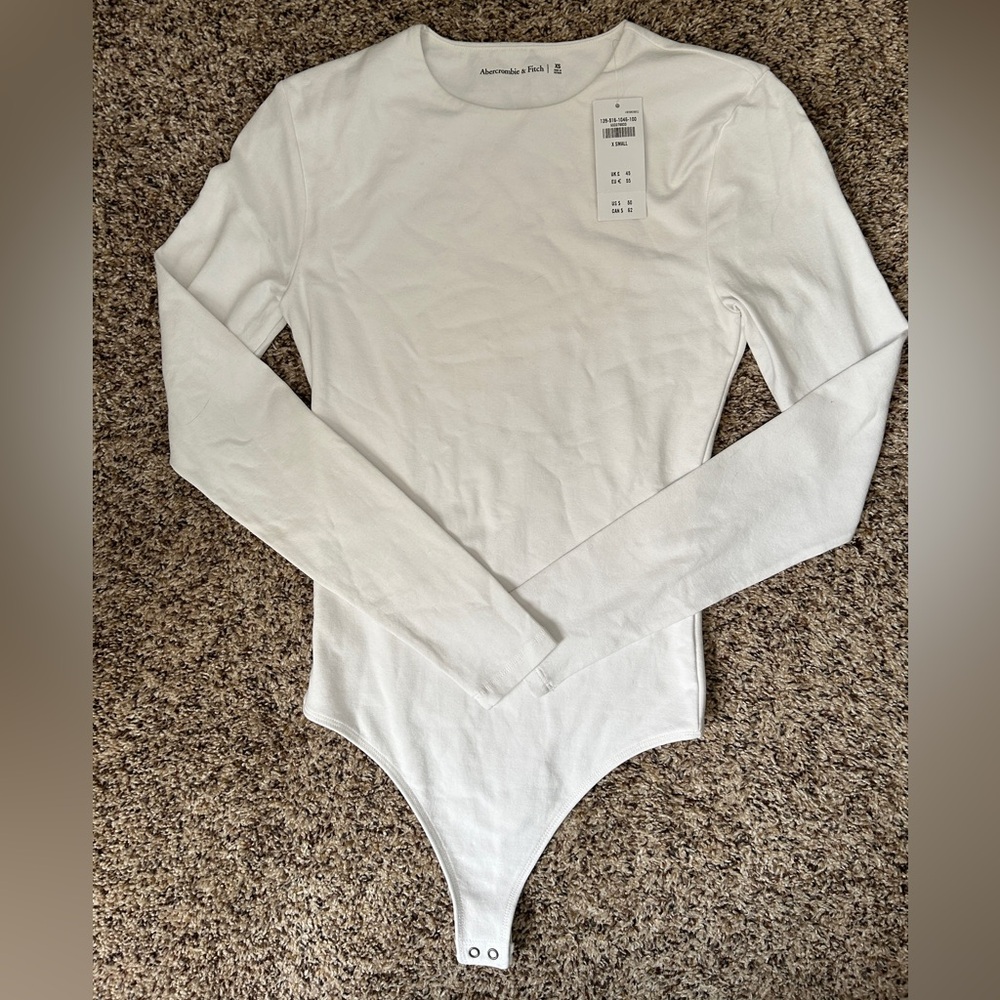 Abercrombie & Fitch Cream Long Sleeve Bodysuit (NWT)